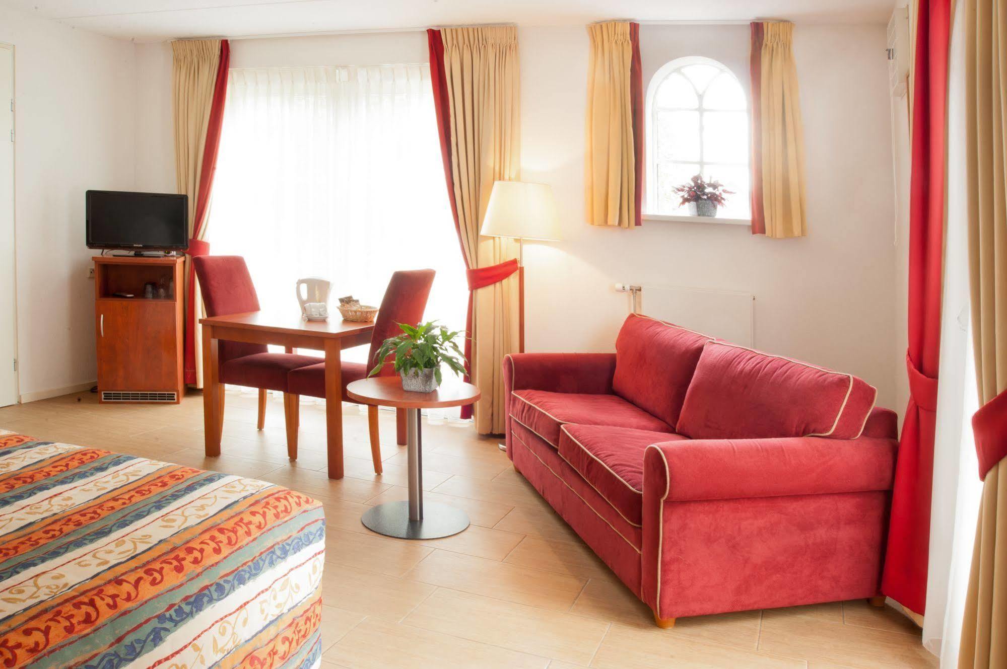 De Willigen Logies Bed & Breakfast Vreeland Exterior photo